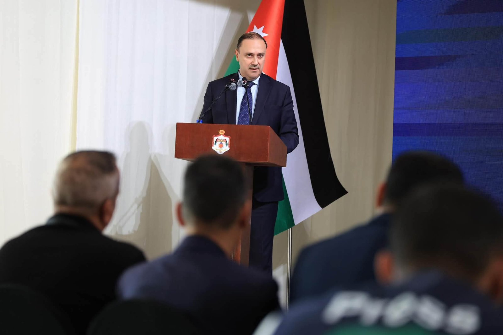 مجلس الوزراء يتَّخذ حزمة من القرارات الهامة