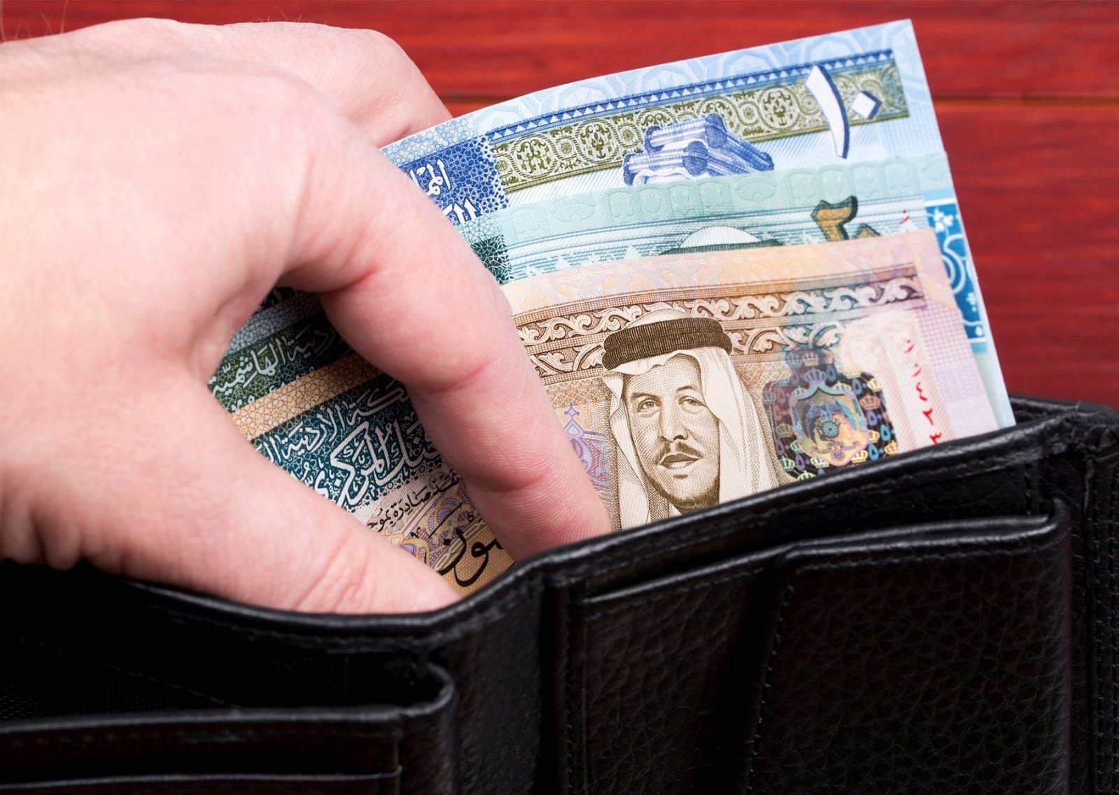 4.39 مليارات دينار حجم التداول العقاري بنهاية آب